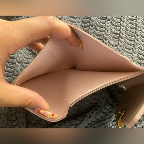Mauve Wallet - Picture 11 of 13